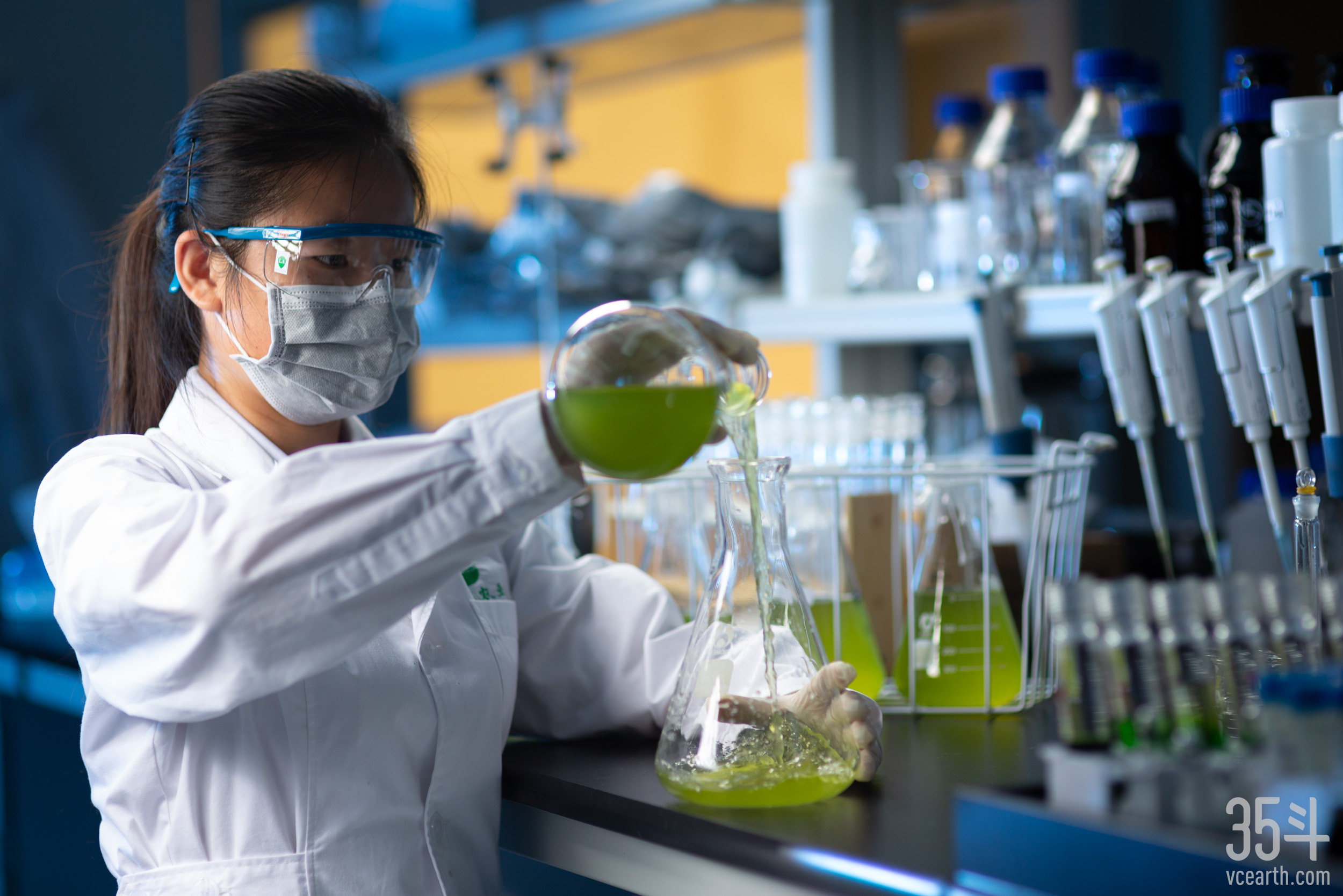 專訪小藻科技 八年深耕微藻育種，以生物技術(shù)撬動(dòng)EPA健康產(chǎn)業(yè)，吸金超兩億元